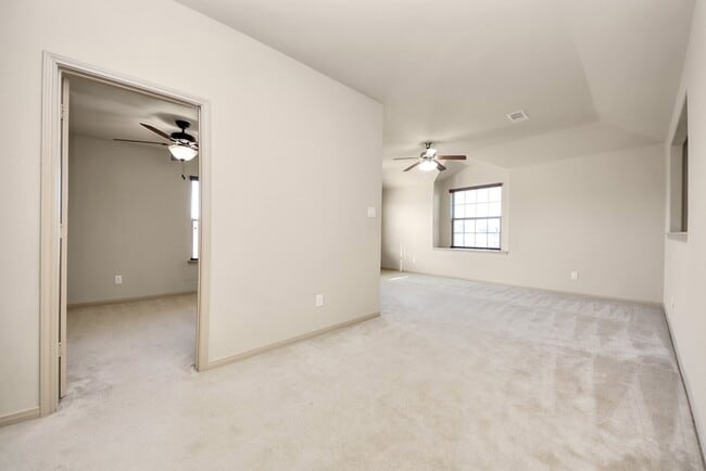 Building Photo - 3223 Aegean Dr