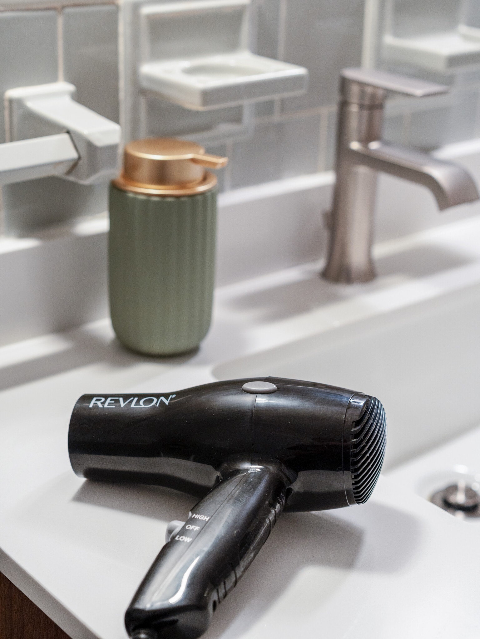 Building Photo - 1464 E 41st St