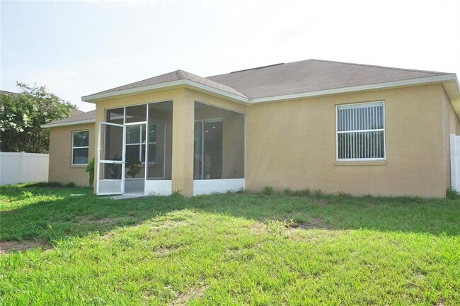 Building Photo - 817 Terranova Rd
