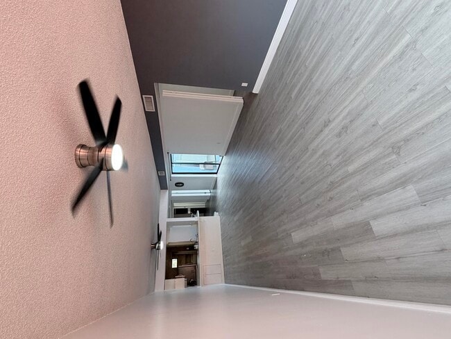 Building Photo - 10343 Greenhouse Rd