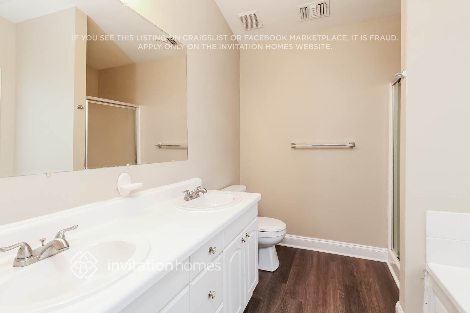 Building Photo - 120 Brooks Dr