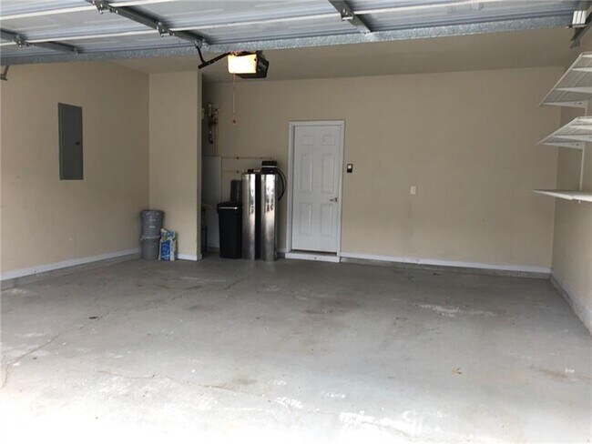 Building Photo - 3347 Drayton Manor Run