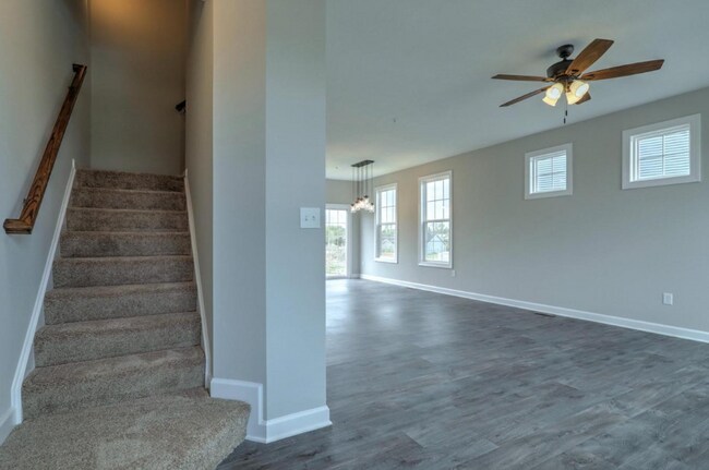 Building Photo - Dallastown Schools! Beautiful 3 Bedroom, 2.3 Bath Townhome!