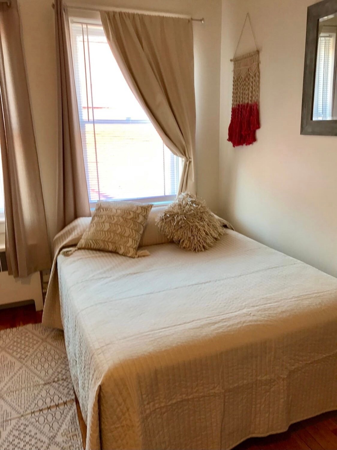 Building Photo - 108 2nd St SW