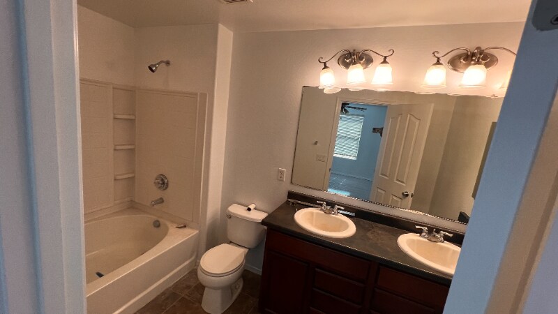 Building Photo - 1436 N 80th Dr