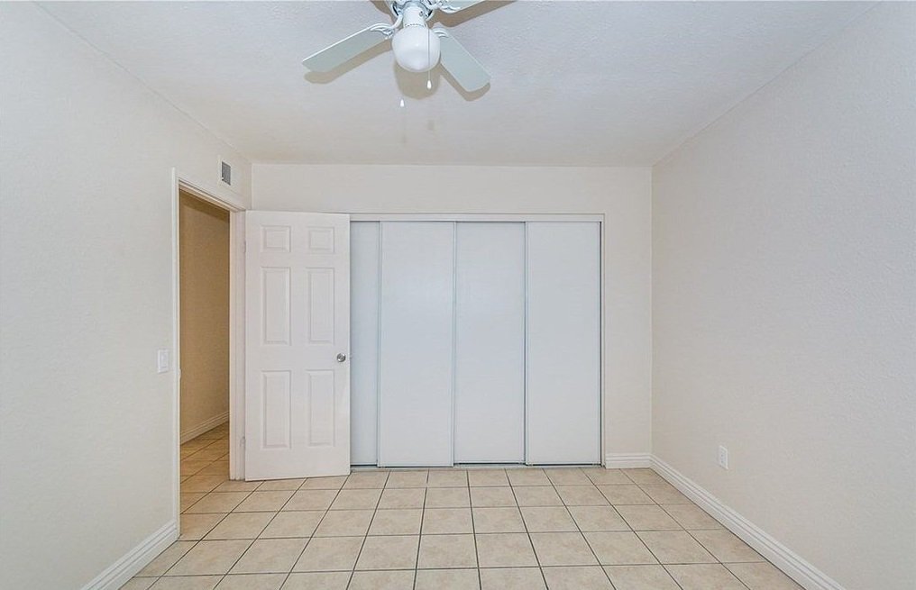 Building Photo - 13739 Sylmar Dr