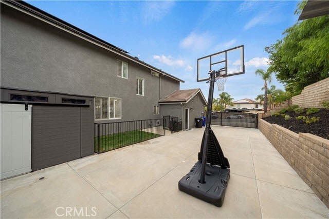 Building Photo - 28470 Rodgers Dr
