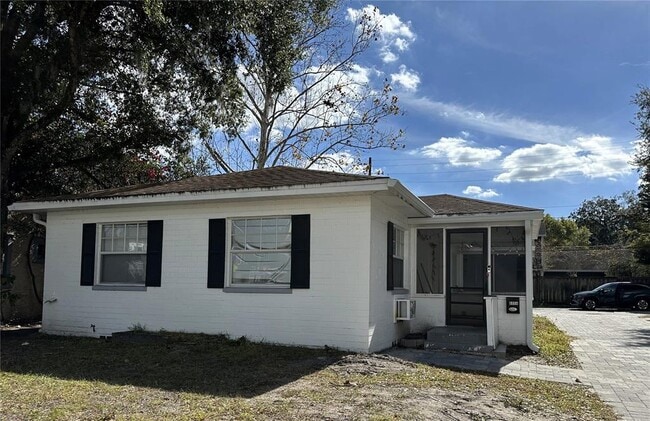 Primary Photo - 600 W Princeton St