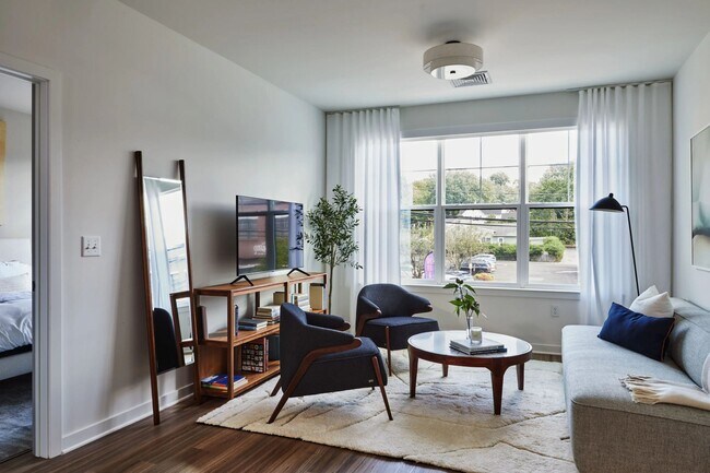 Interior Photo - The James