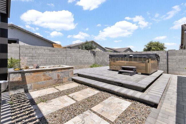 Building Photo - 5116 N 185th Ave