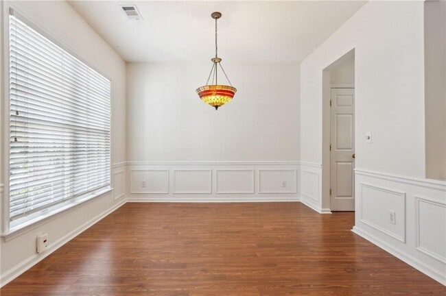 Building Photo - 4006 Timbercreek Cir