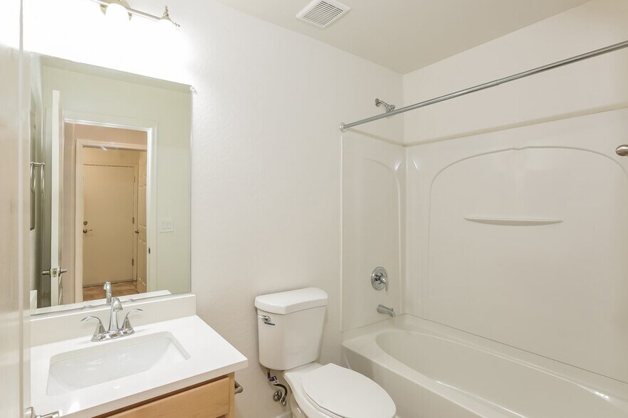 Building Photo - 2781 W Mira Dr