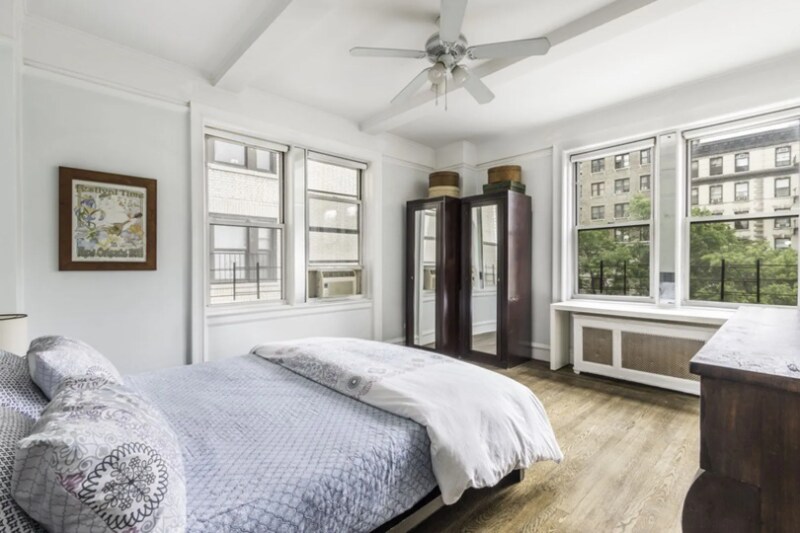 Building Photo - 241 W 97th St