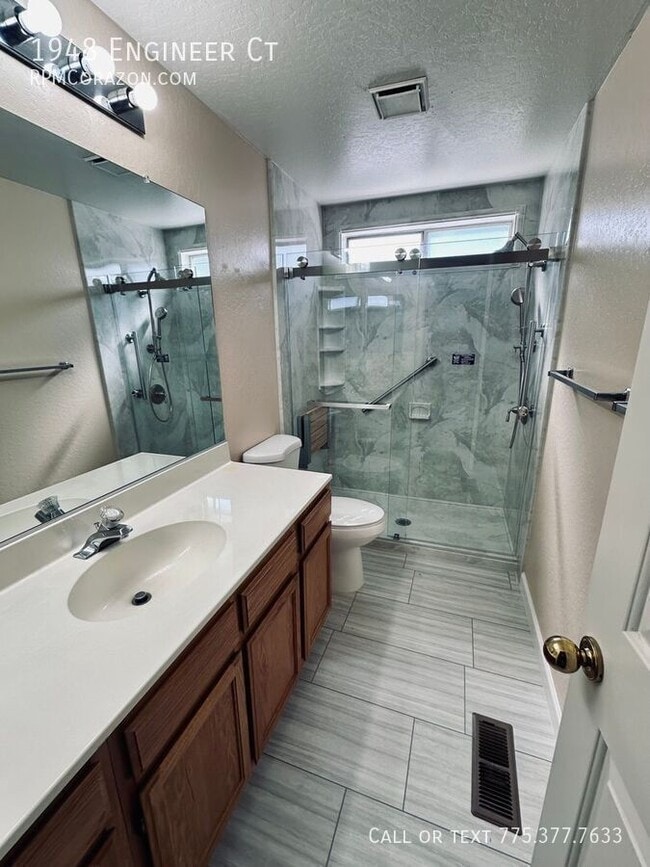 Building Photo - 1948 Engineer Ct