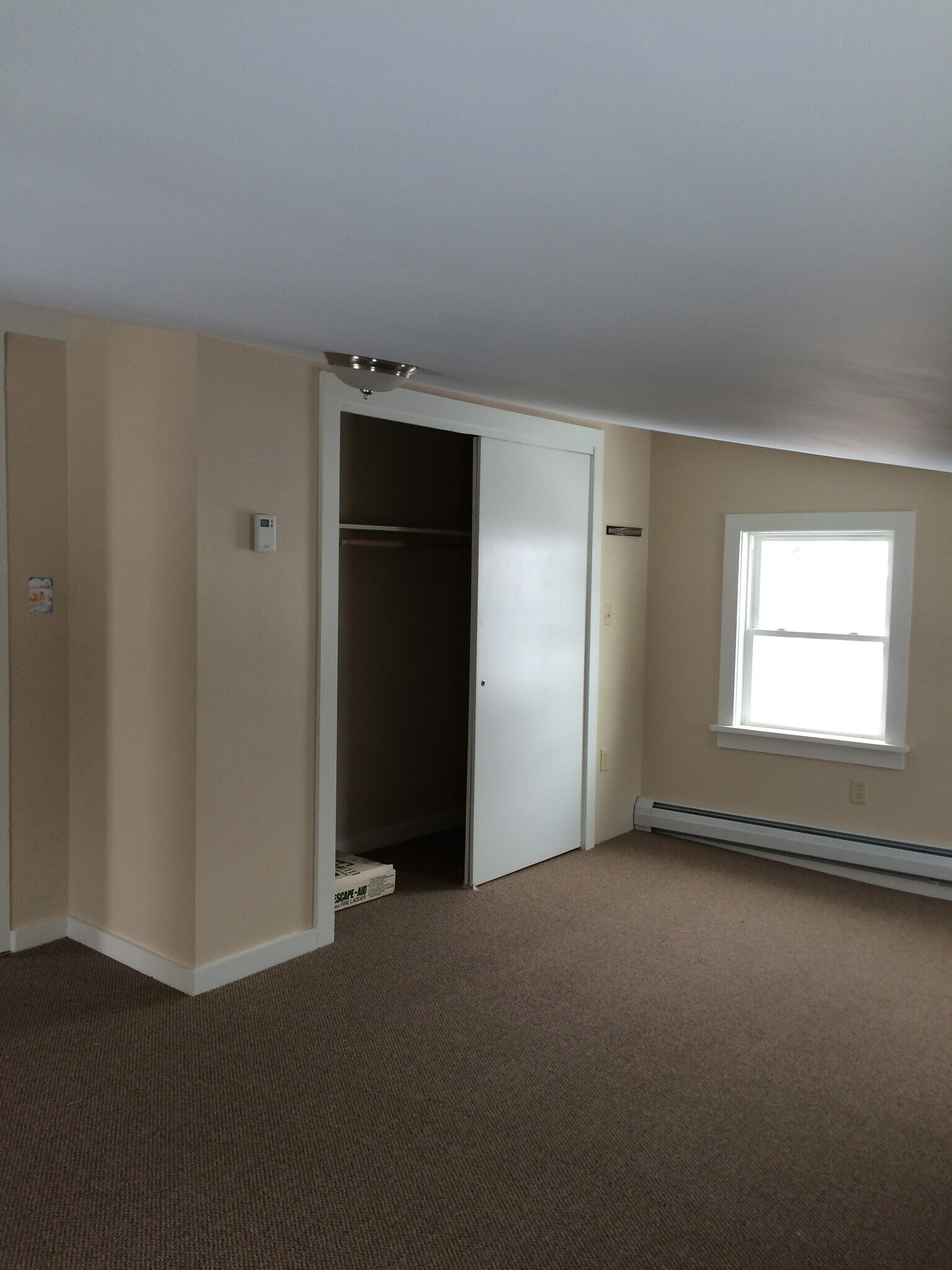 Building Photo - 938 VT-7A