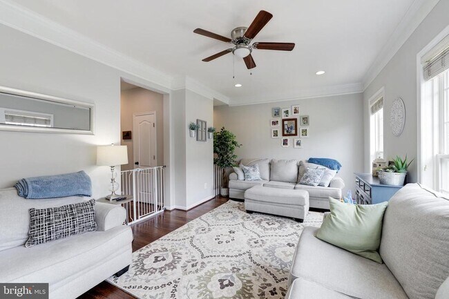 Building Photo - 43149 Crosswind Terrace
