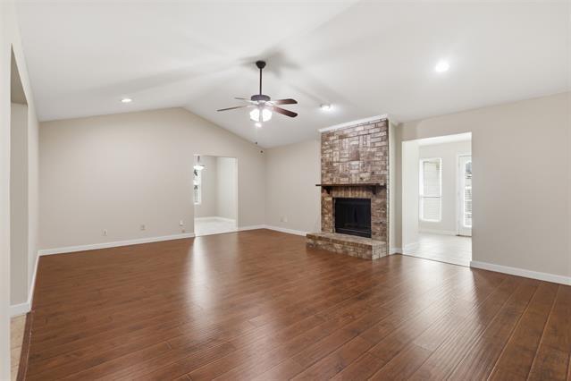 Building Photo - 4545 Hartford Dr
