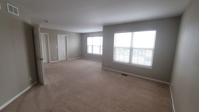 Building Photo - 10530 Wakefield Ln