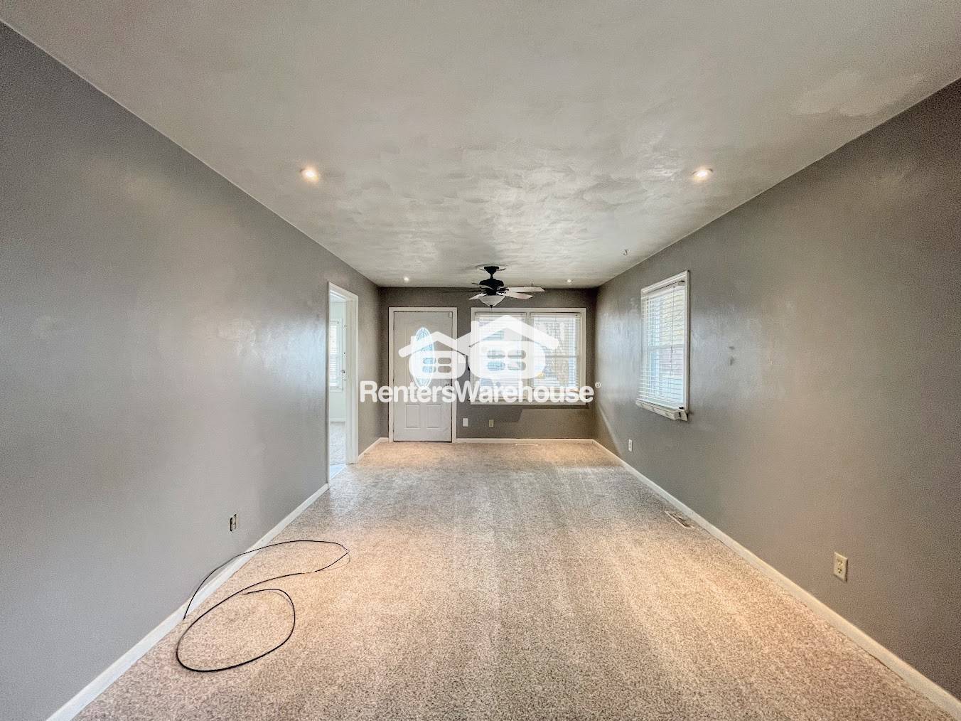 Building Photo - 716 Cardover Ave