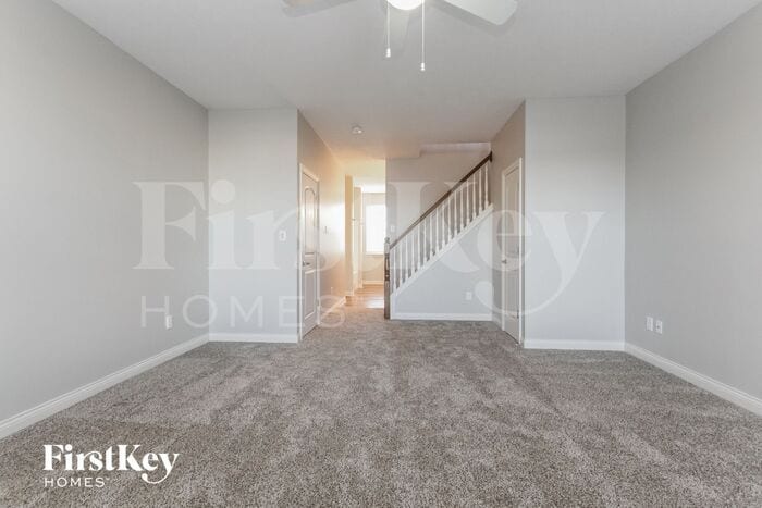 Building Photo - 8266 Shute Cir