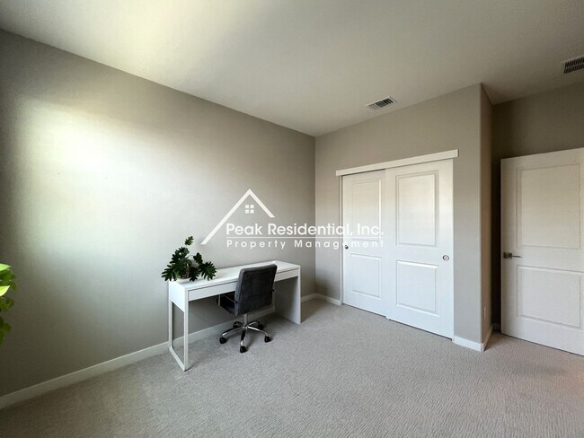 Building Photo - 3069 High Meadow Walk