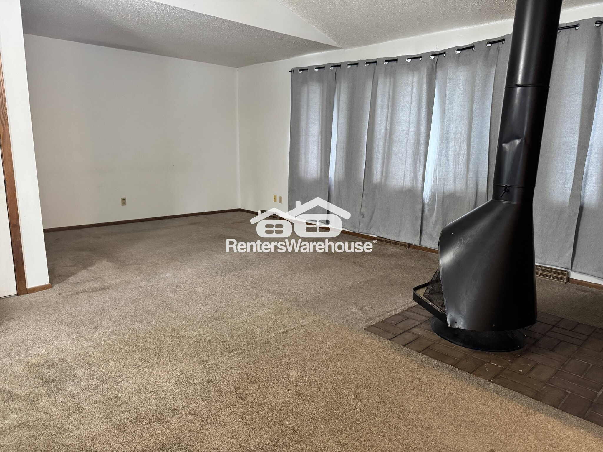 Building Photo - 1514 N Timber Rdg