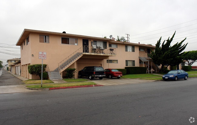 Building Photo - 2500 W El Segundo Blvd