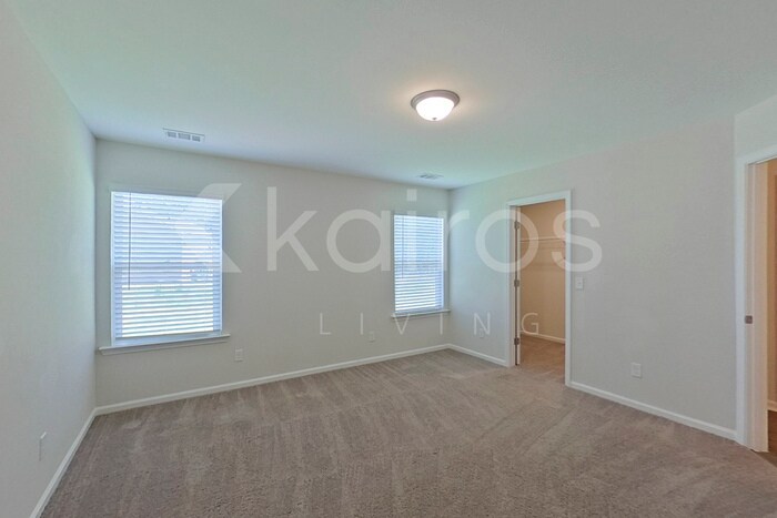 Building Photo - 113 Ebenezer Blf Wy