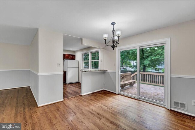 Building Photo - 14715 Lock Dr