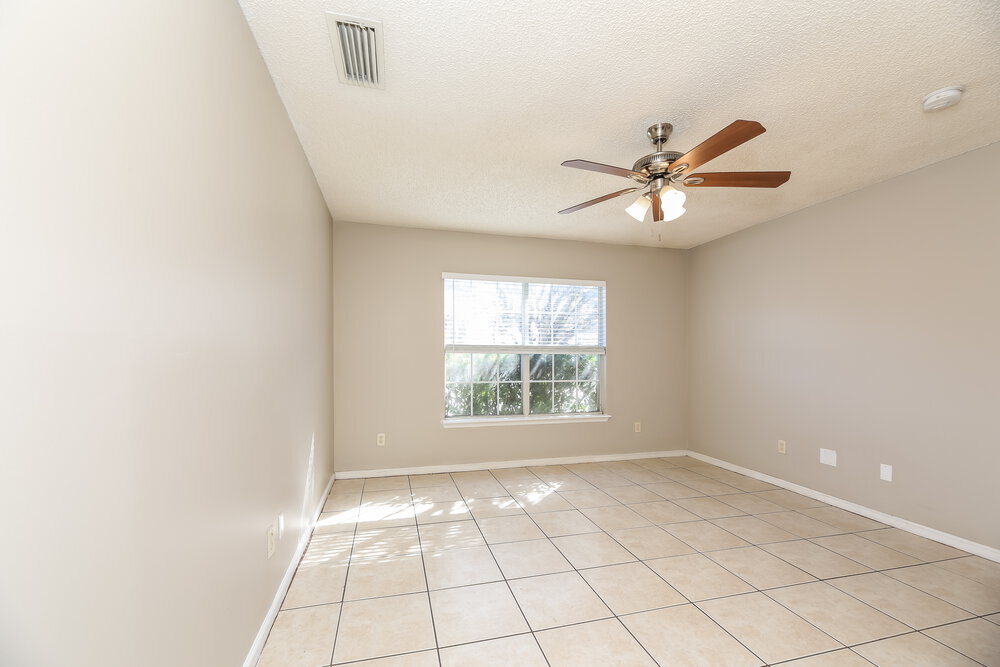 Building Photo - 7939 Cherry Blossom Dr S