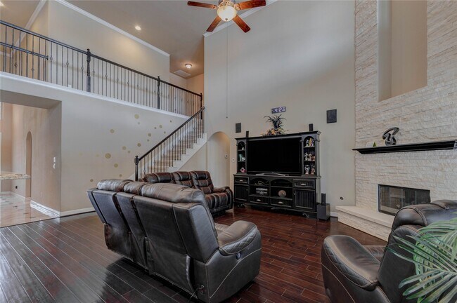 Building Photo - 27810 Yorkshire Brook Ln