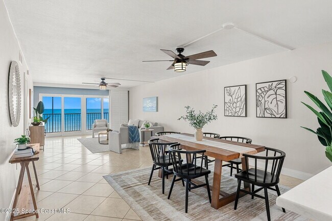 Building Photo - 1125 Jimmy Buffett Mem Hwy