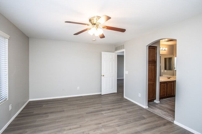 Building Photo - FANTASTIC 4BED/3 BATH SAN TAN HOME in RANCHO BELLA VISTA