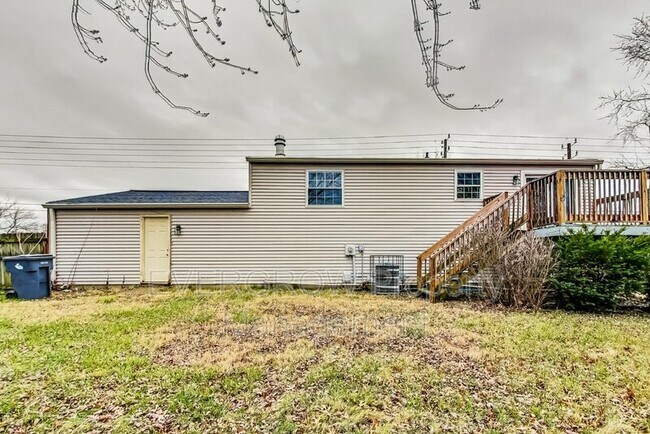 Building Photo - 5310 Shelbyville Rd