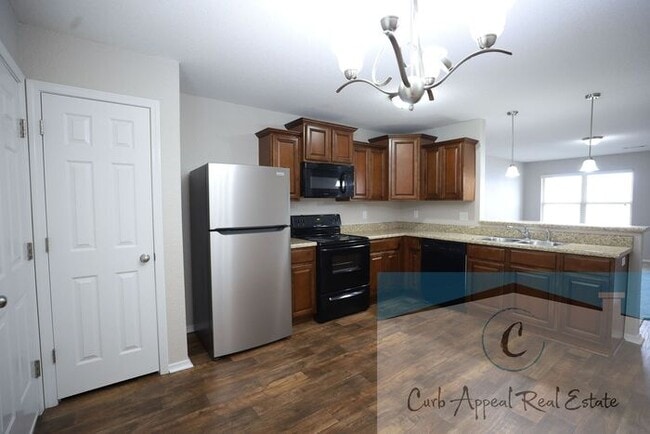 Building Photo - Move in special $800!! Beautiful 3 bed / 2 bath home - Nettleton!!