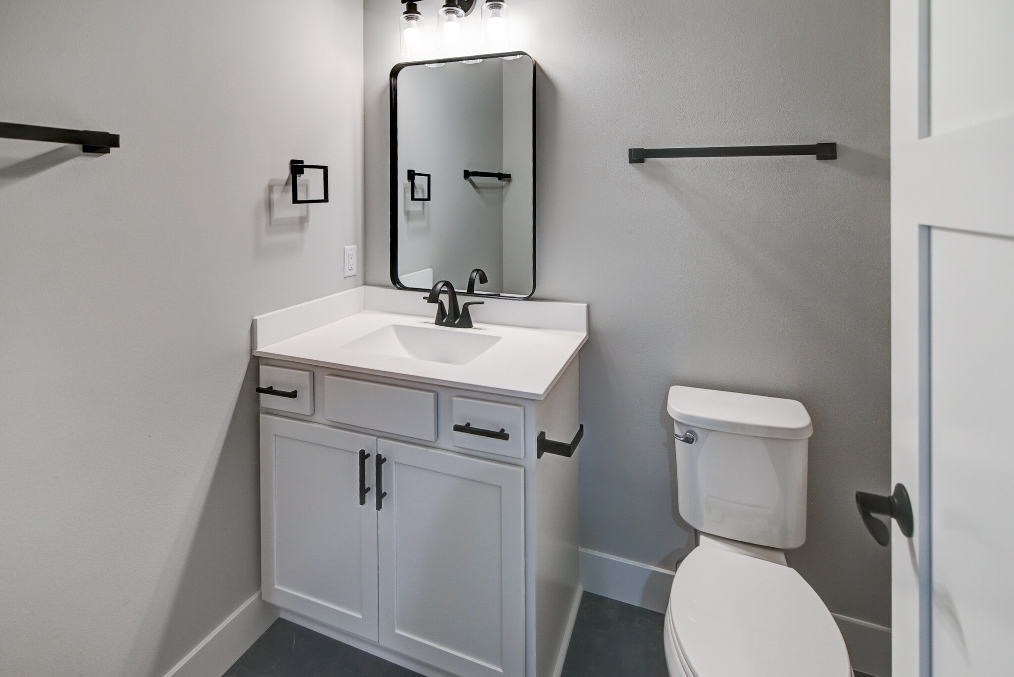 Building Photo - 4783 Suelo Rd