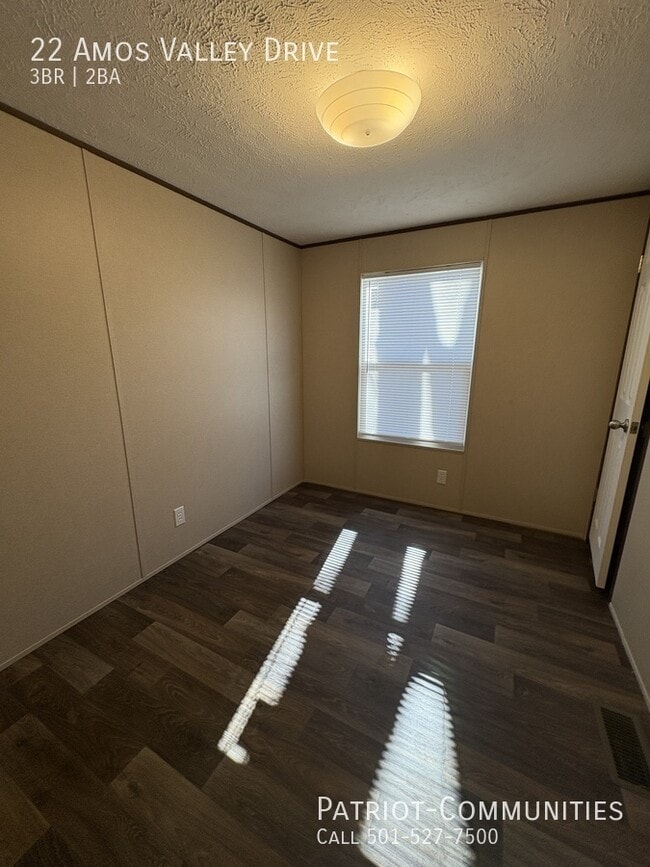 Building Photo - 22 Amos Valley Dr