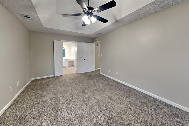 Building Photo - 215 Boca Ciega Ct