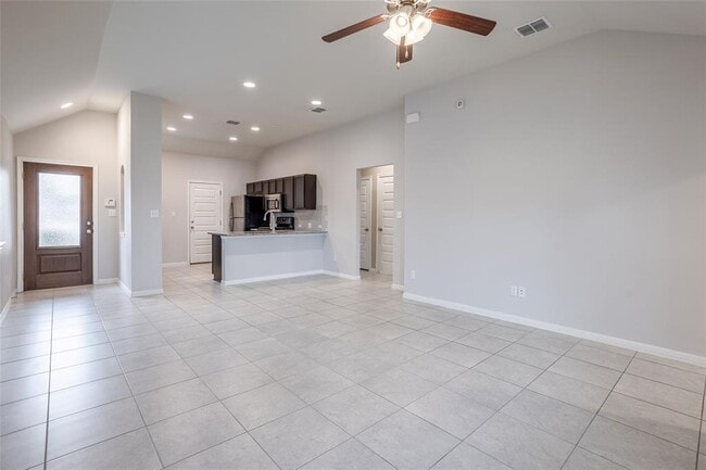 Building Photo - 615 Stampede Rd