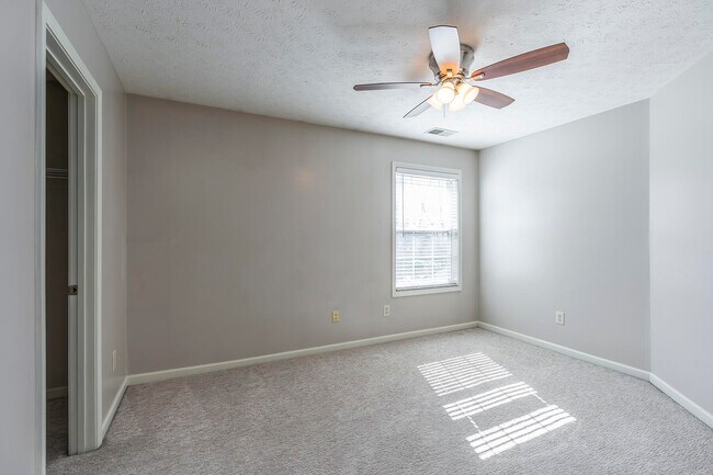 Building Photo - 2021 Allegheny Way