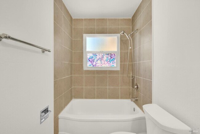 Building Photo - Salling - 1421 Clay Street