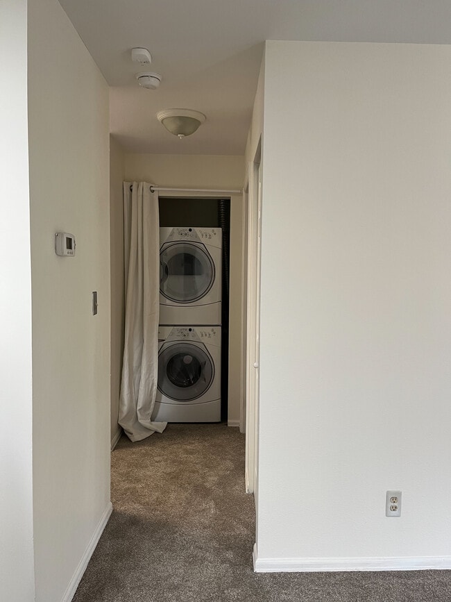 Washer and Dryer - 1830 22nd St