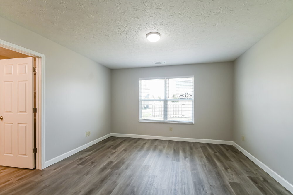Building Photo - 1397 W Jade Dr