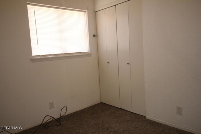Building Photo - 9604 Gaza Dr