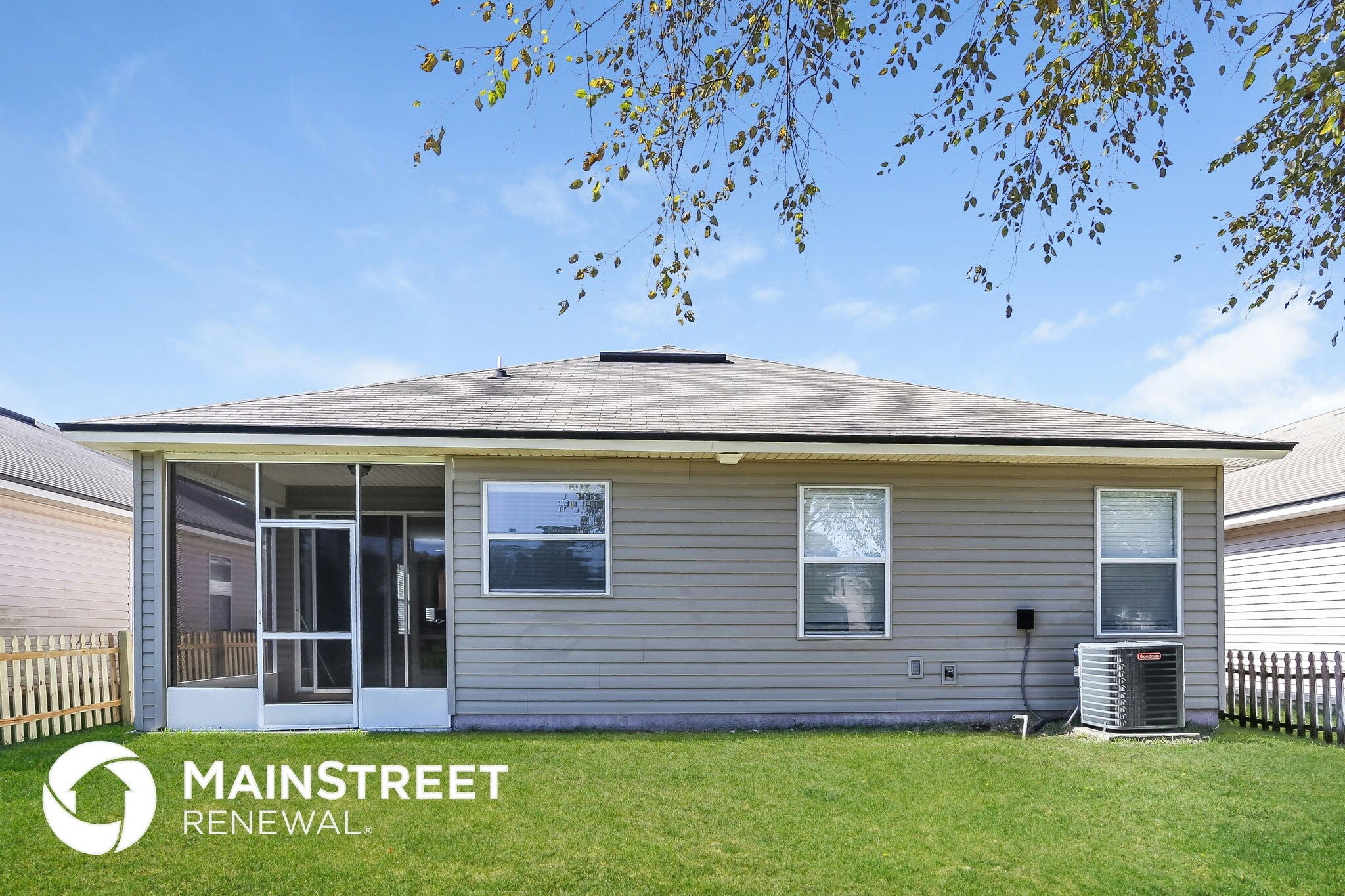 Building Photo - 11771 Alexandra Dr