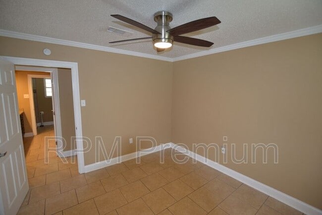 Building Photo - 3552 Platt Dr