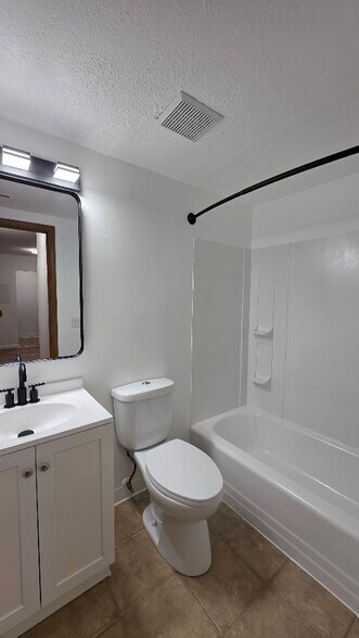 Building Photo - 25735 Lorain Rd