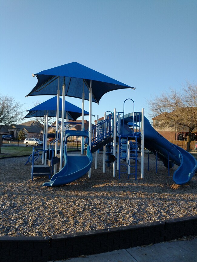 Building Photo - 1225 Autumn Sage Way