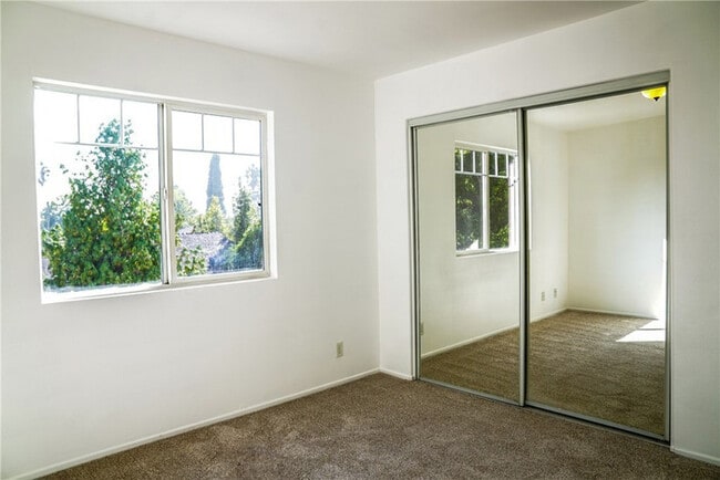 Building Photo - Craftsman-Style 3BR Home with Garage & Private Patio in North Monrovia