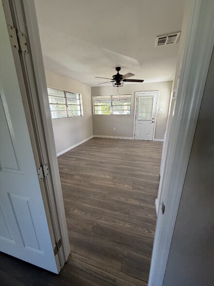 Building Photo - 3596 LA-44
